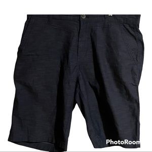 Calvin Klein Jeans Men’s Shorts Pockets Size 34 Summer Beach Casual Wear NWOT